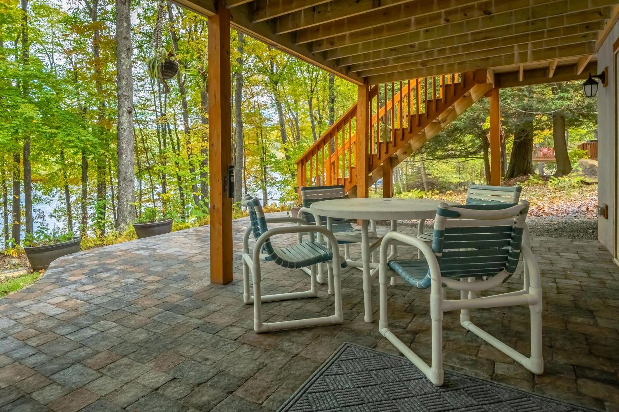 Maplewood Cottage McHenry Exteriör bild