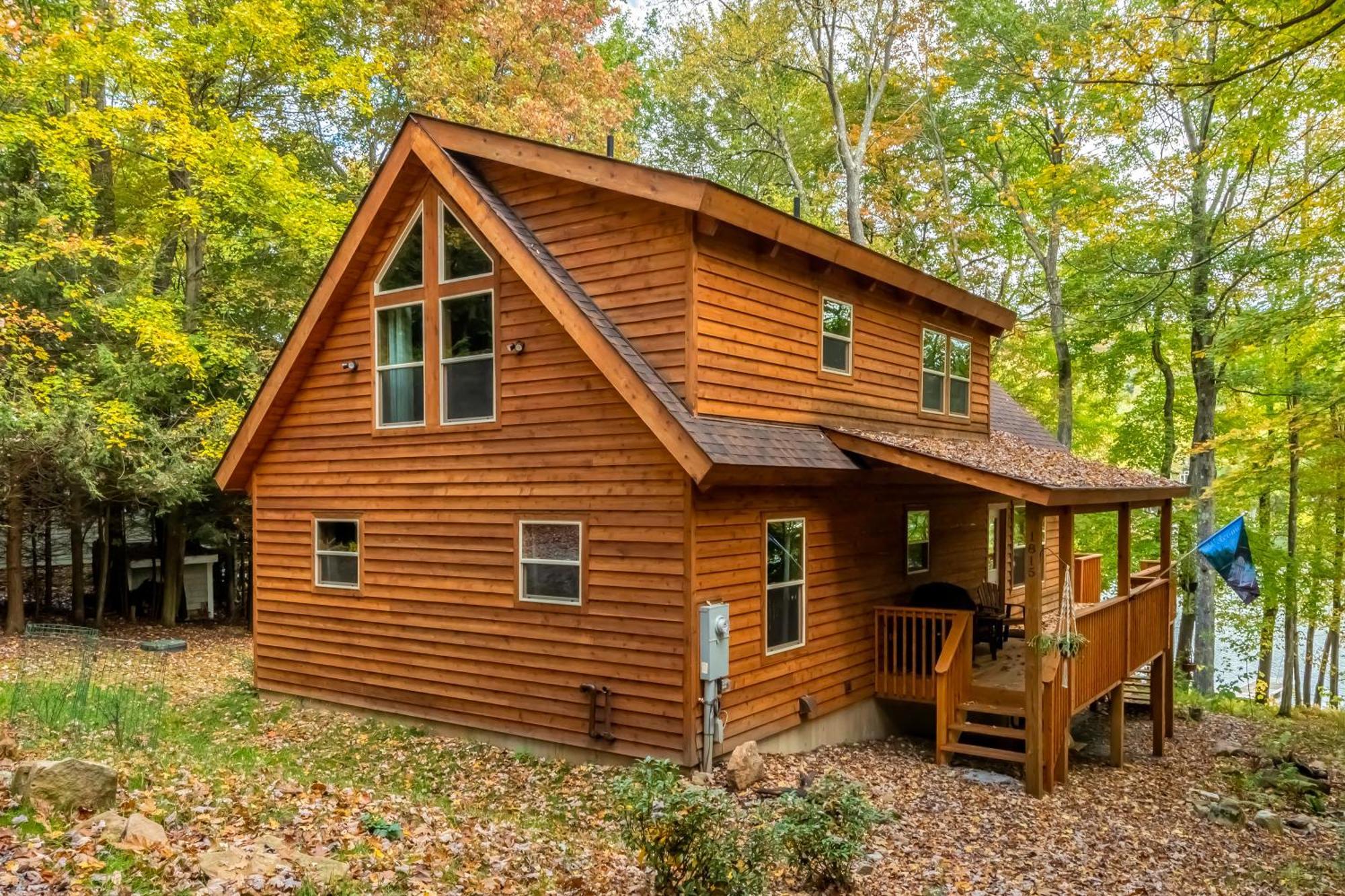 Maplewood Cottage McHenry Exteriör bild
