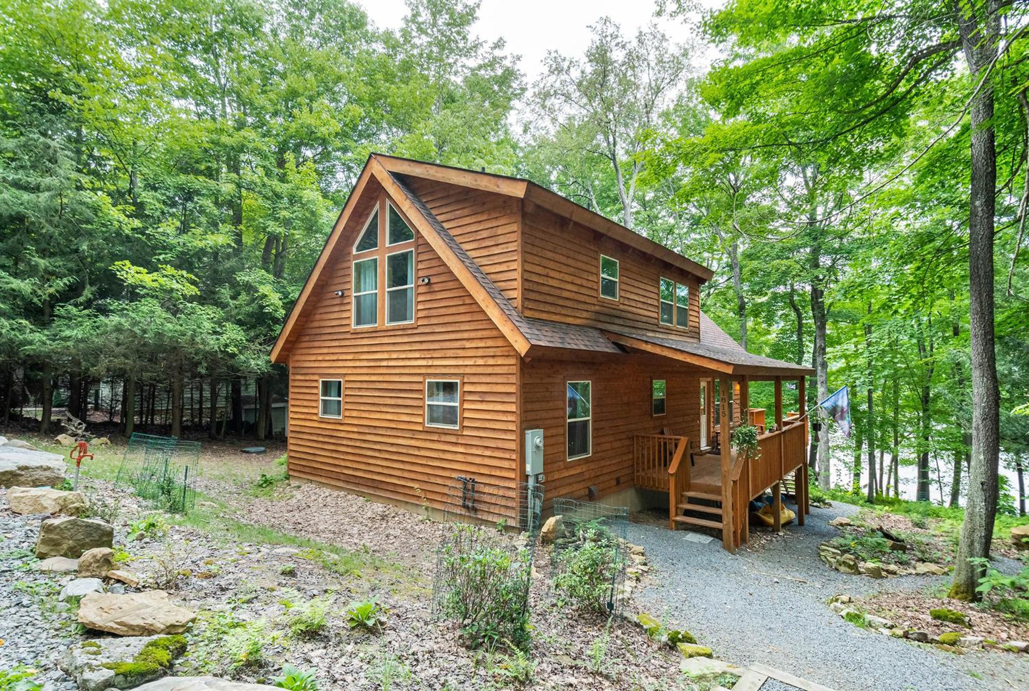 Maplewood Cottage McHenry Exteriör bild